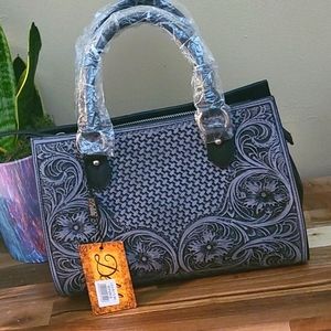 NWT! Delilla by Montana West Genuine Leather Tooled Leather Purse